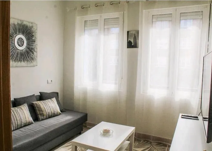 Apartmán La Mar De Bassa - 6p - Wifi - 2 Hab Y 1 Bano - Vv-2696-as Gijón